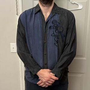 Vintage Mani Black and Blue Embroidered 100% Sand Washed Silk Buttondown Shirt